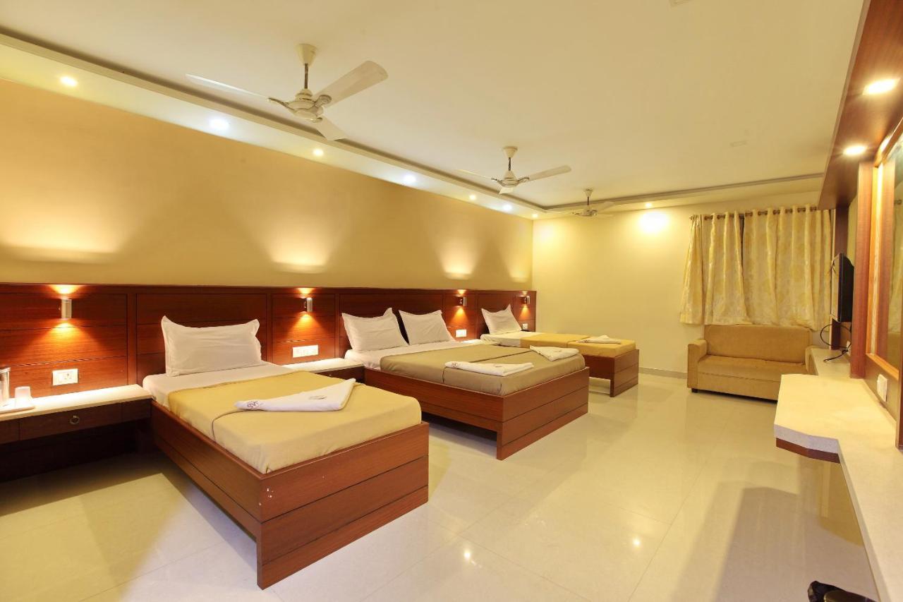Hotel Venkadaramana Tower - Friendliness & Cleanliness Room Kumbakonam Exteriör bild