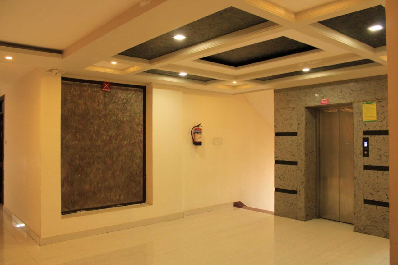 Hotel Venkadaramana Tower - Friendliness & Cleanliness Room Kumbakonam Exteriör bild